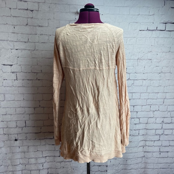 Anthropologie Knitted and Knotted size small pale peach light weight sweater - Picture 4 of 7